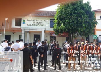 Apel Gabungan Pengamanan Natal dan Tahun Baru Kecamatan Pondok Melati Di gelar di Halaman Kelurahan Jati Murni