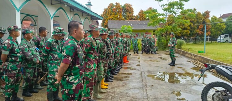 Perwira Operasi Kodim 0607/Kota Sukabumi Pimpin Apel Pagi Penyiapan Pembukaan TMMD ke-127