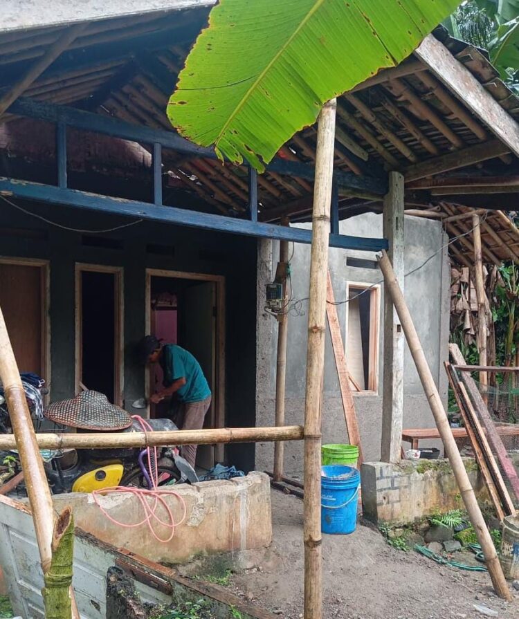 Dari Tidak Layak Jadi Penuh Harapan, TMMD Ke-127 Percepat Rutilahu Ibu Ooy.