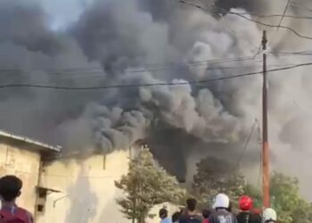 Si Jago Merah’ Lalap Gudang Pabrik Rokok Suket Teki di Buring, Kota Malang
