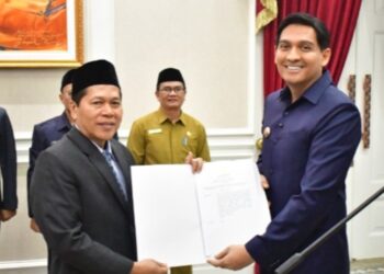 Bupati Lucky Hakim Lantik Ahmad Syadali Sebagai Pj. Sekda Indramayu