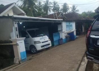 SPPG Sindanglaya Pagelaran Diduga Minim Sarpras, Parkiran Gunakan Halaman Warga Ipal Dipertanyakan