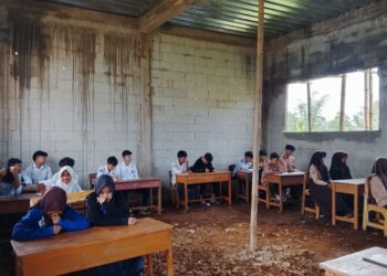 Kemana Depag Kabupaten Sukabumi? Generasi Bangsa Terabaikan, Fisik Rumbel Jauh dari Kata Layak