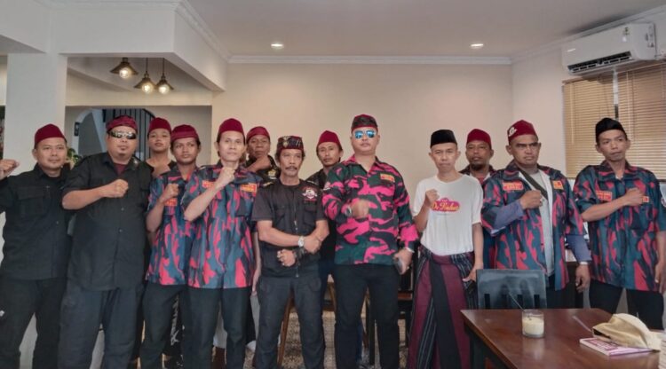 Ormas Bhaladika Karya Soksi DKI Jakarta Beserta Pengurus Jalin Silaturrahmi Dikediaman Ahmad Bahar Depok
