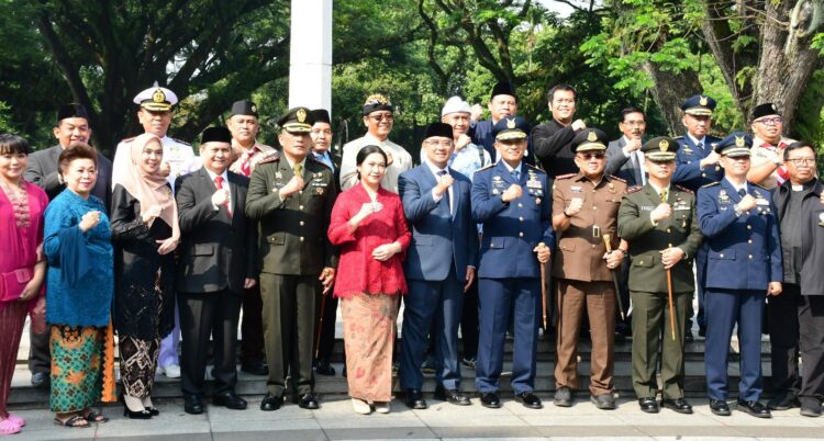 Pancasila Pemersatu Bangsa Pondasi Perdamaian Dunia