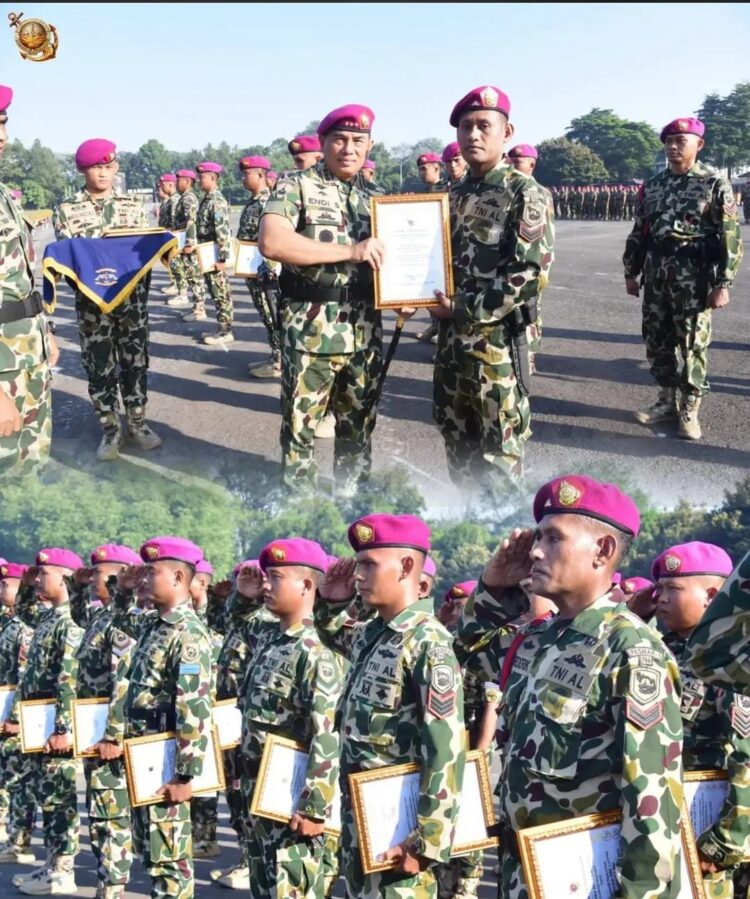 Sita Senjata Hingga Rebut 4 Markas OPM, Belasan Prajurit Marinir Naik Pangkat.