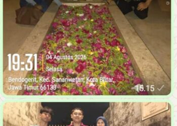 Ketua Bikers Advocate Indonesia Chapter Bogor Raya Ziarah Bersama Keluarga ke Makam Bung Karno
