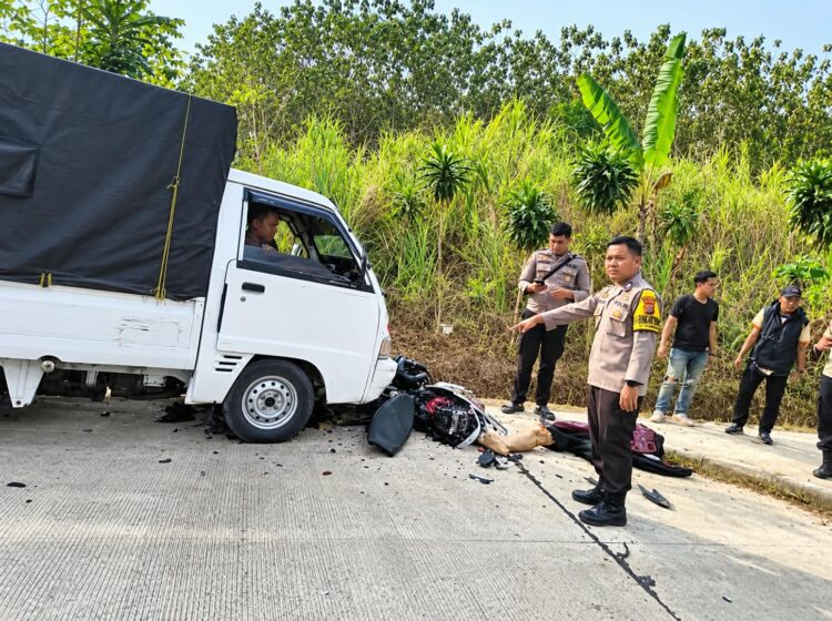 Kecelakaan Maut Dijalan Propinsi Sukabumi–Sagaranten Pengendara Motor Tewas di Lokasi, Polsek Sagaranten Turun Tangan