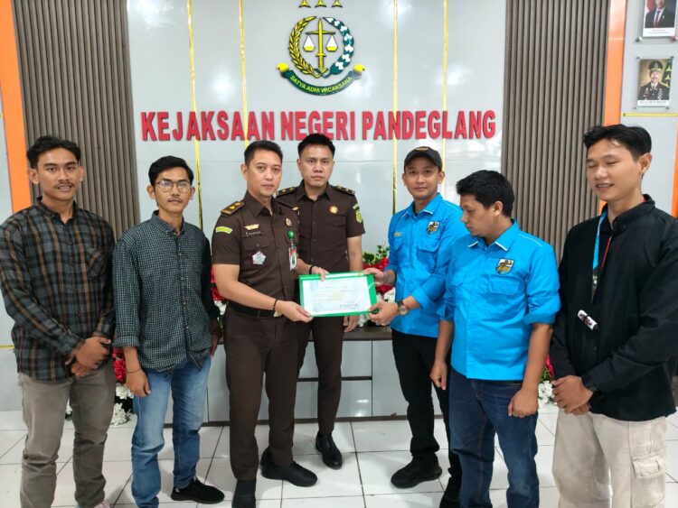 KEMAS Dan DPD KNPI Adukan Dugaan PBB-P2 Desa Kertaraharja, Kejari Pandeglang Segera Tindak Lanjuti