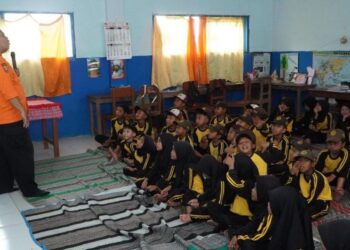 TMMD ke-130 Kodim 0818 – Kabupaten Malang, BPBD Edukasi Siswa SDN 2 Taji Tentang Kesiapsiagaan Bencana